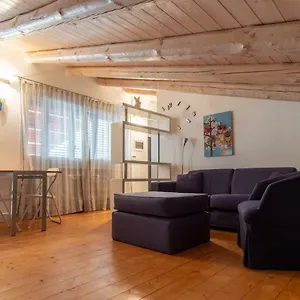 Mansarda Diaz Con Terrazza A 10 Min Da Ortigia Apartamento